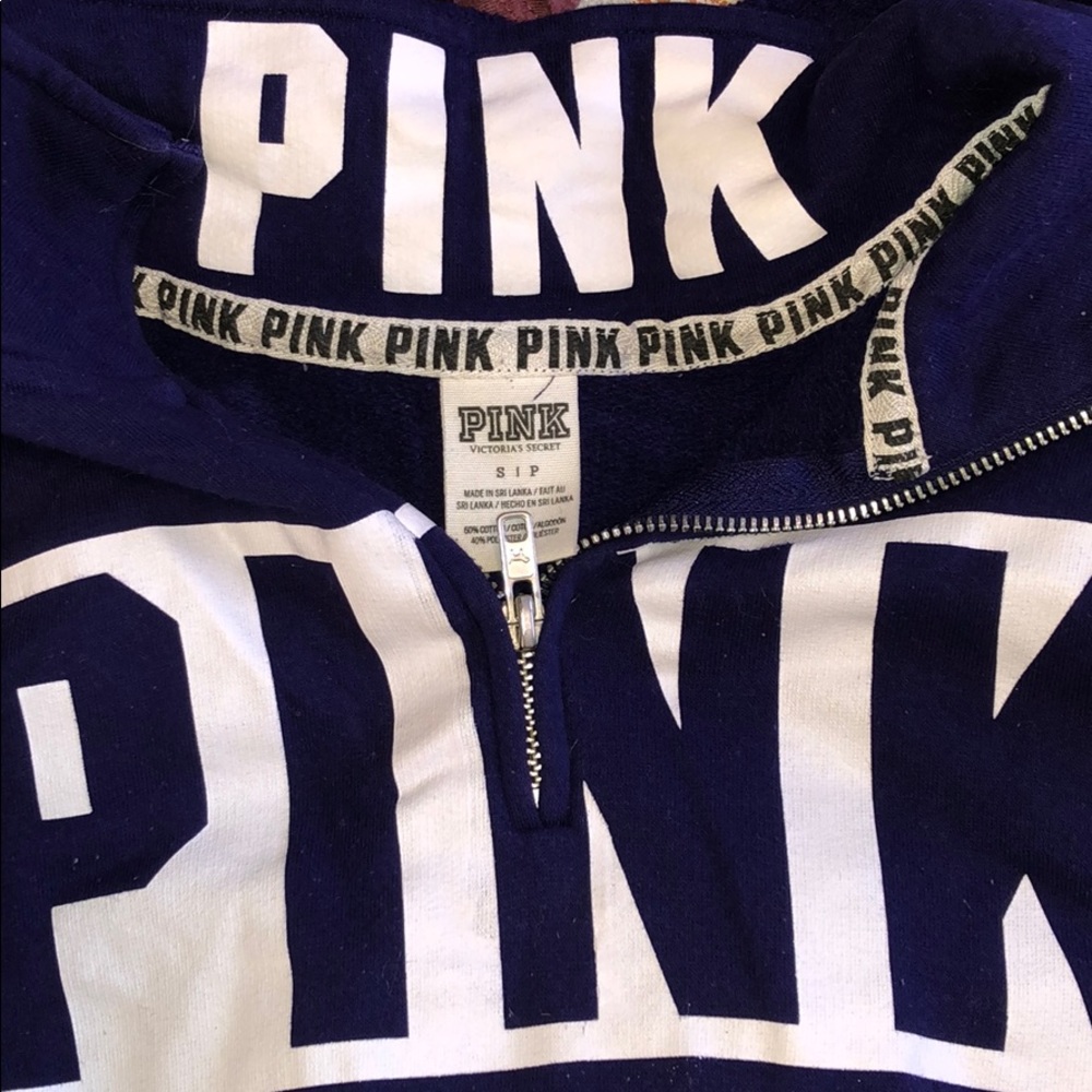 Pull over hoodie